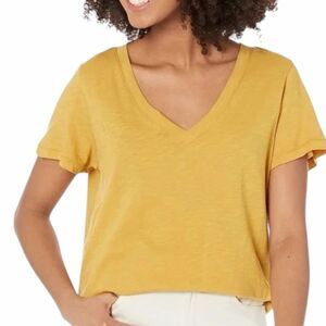 MADEWELL Women’s Mustard Yellow Short Sleeve Whisper Cotton V-Neck Tee Medium